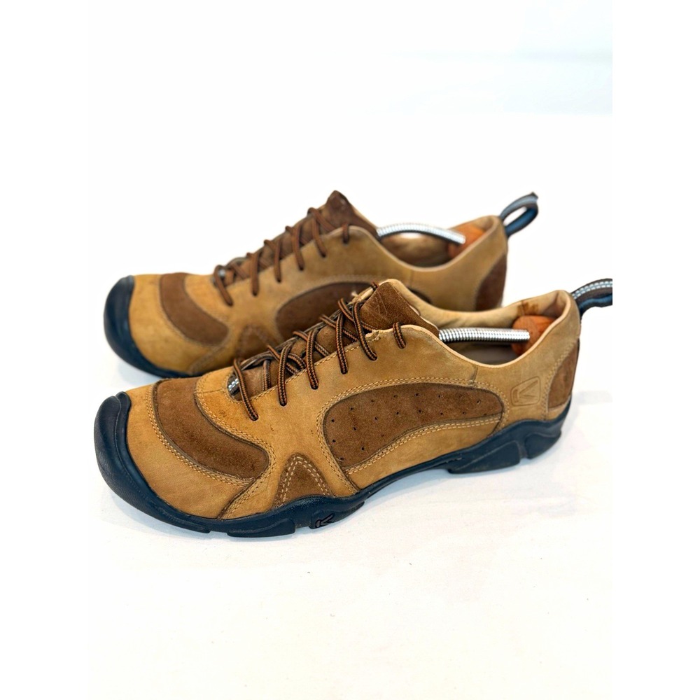 KEEN Mens Brown Lace Up hiking size 9 Athletic Sneaker Leather waterproof Active